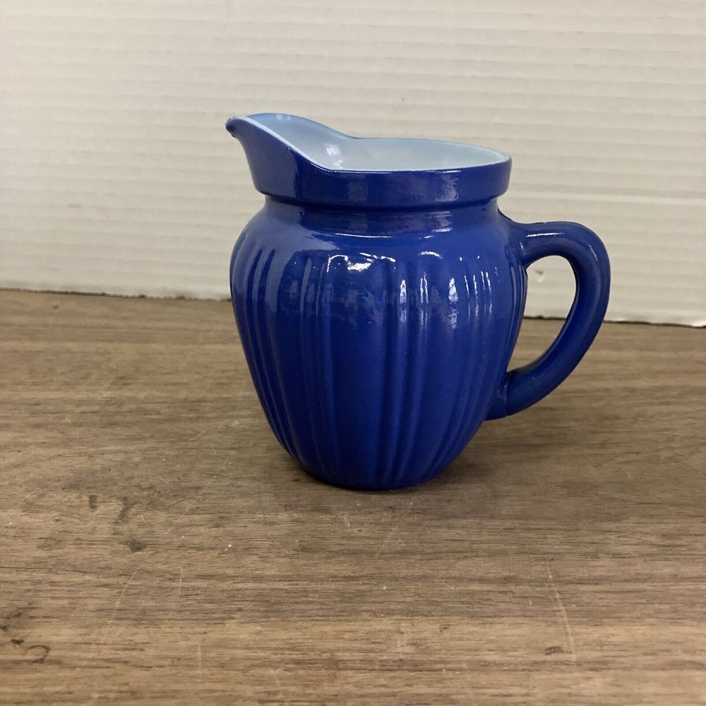 Hazel Atlas Moderntone Platonite Blue‎ Ribbed Small Pitcher/Creamer VTG